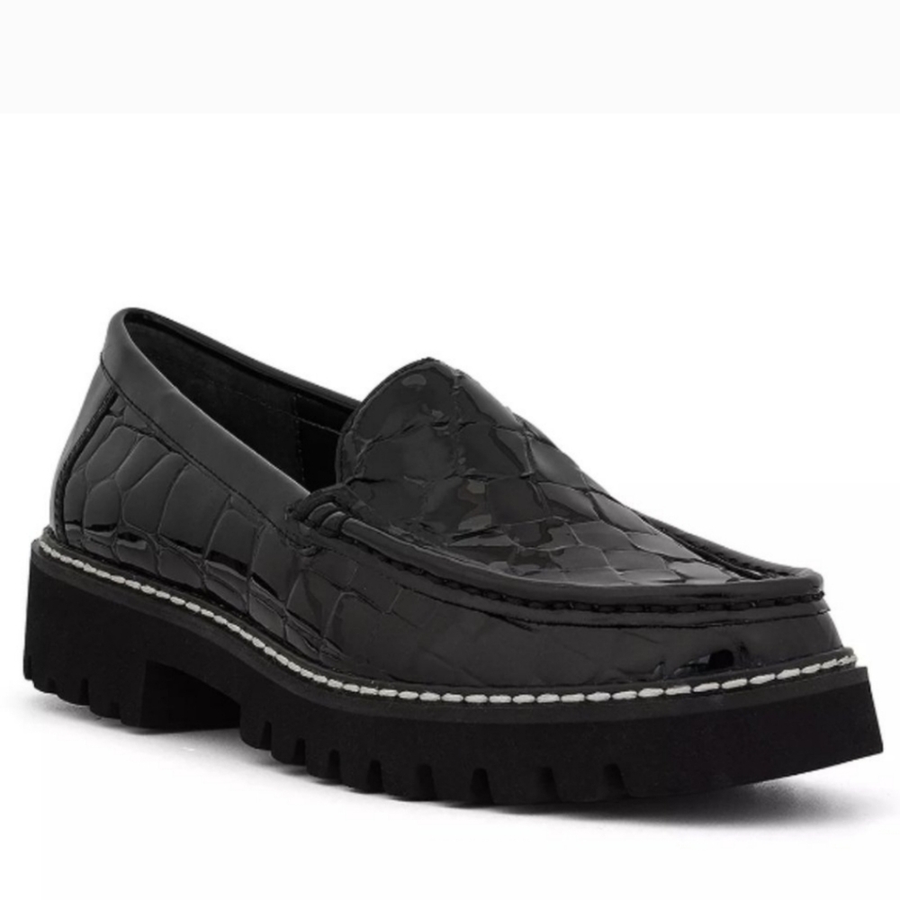 Donald Pliner NWOT Hope Black Patent Leather Lug Sole Platform Loafers S…